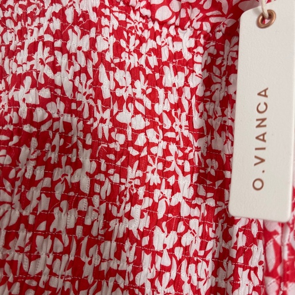 Red dress - Picture 2 of 4